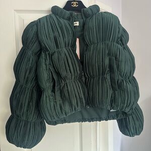 Cult Gaia green puffer jacket NWT/10y/XS